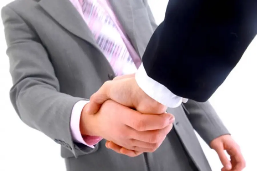 Un disastro per la RAI, per la serie chi troppo vuole nulla stringe