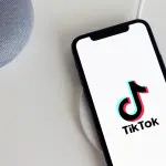 Come TikTok sta cambiando il commercio online: video, live e shopping sulla piattaforma