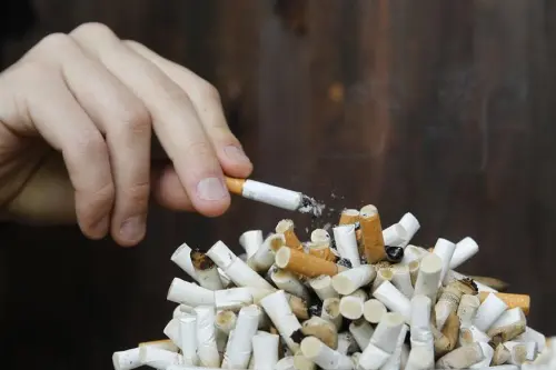 Philip Morris: stop alla produzione di sigarette? dal tabacco al vapore