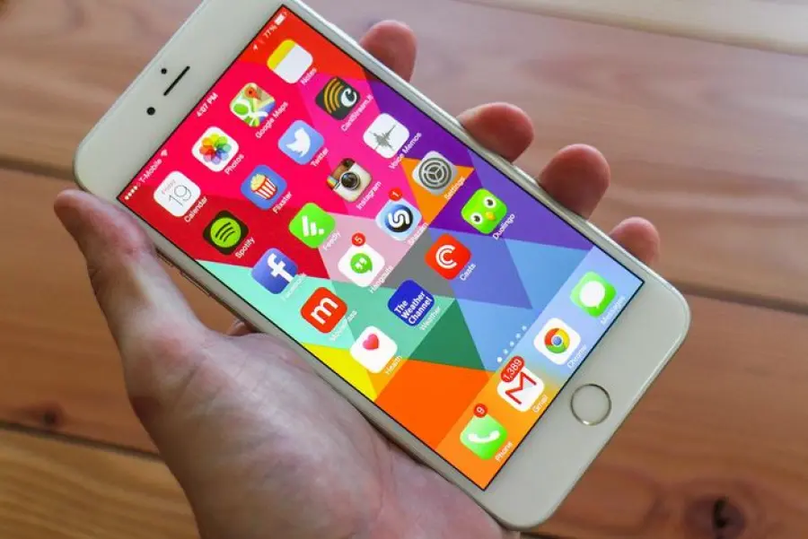 iPhone 6 e 6 Plus bug touch screen: riparazione Apple, come richiederla e prezzo Italia